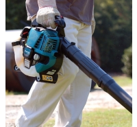 Máy thổi lá dùng xăng Makita BHX2500